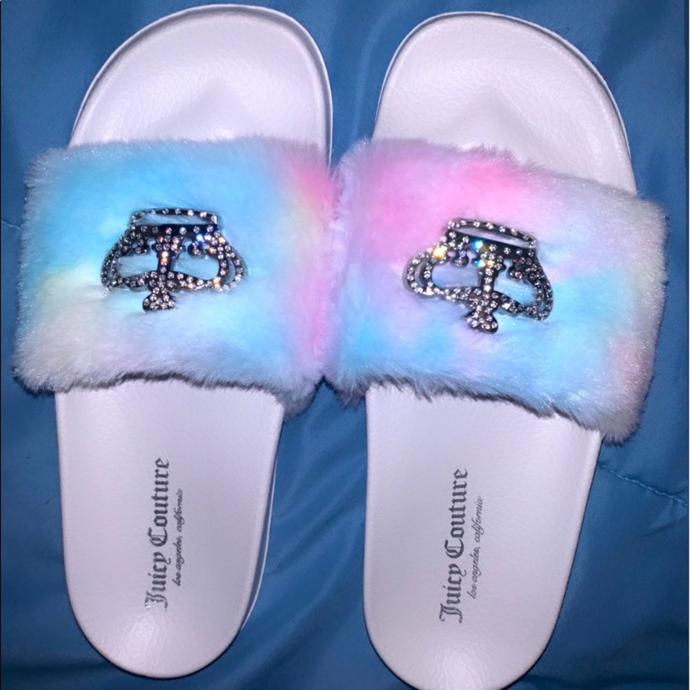 Juicy couture slides